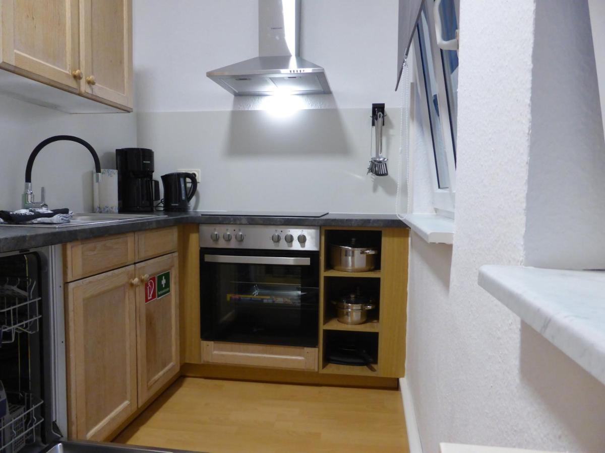 Apartment Napoleon, Naehe Zentrum, 2 Schlafzimmer, Grosser Balkon, Free Wifi ,Parken Ена Экстерьер фото